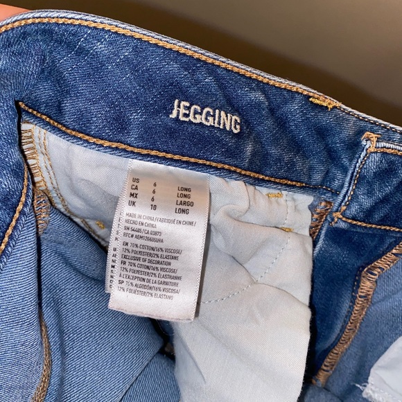 American Eagle blue jeggings! brand new condition - Picture 3 of 4